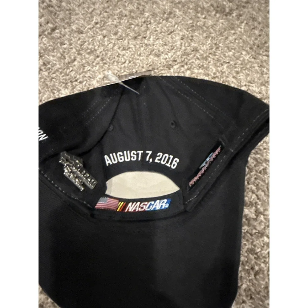 CHEEZ-IT 355 Watkins Glen  Nascar‎ Black White Baseball Cap/Hat New W/ Tags
